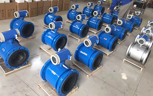 dn150污水流量計產品圖